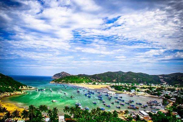 Tour Ninh Chữ - Vịnh Vĩnh Hy - Vùng Biển Thần Tiên